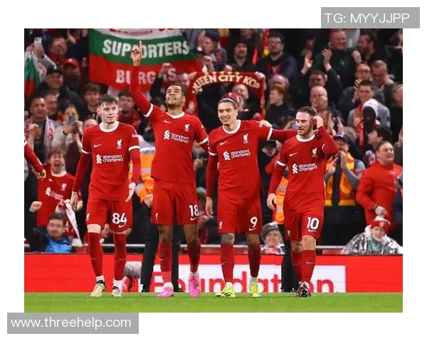 英超三强争夺单赛季巴西前锋进球王曼联领先利物浦阿森纳竞争激烈